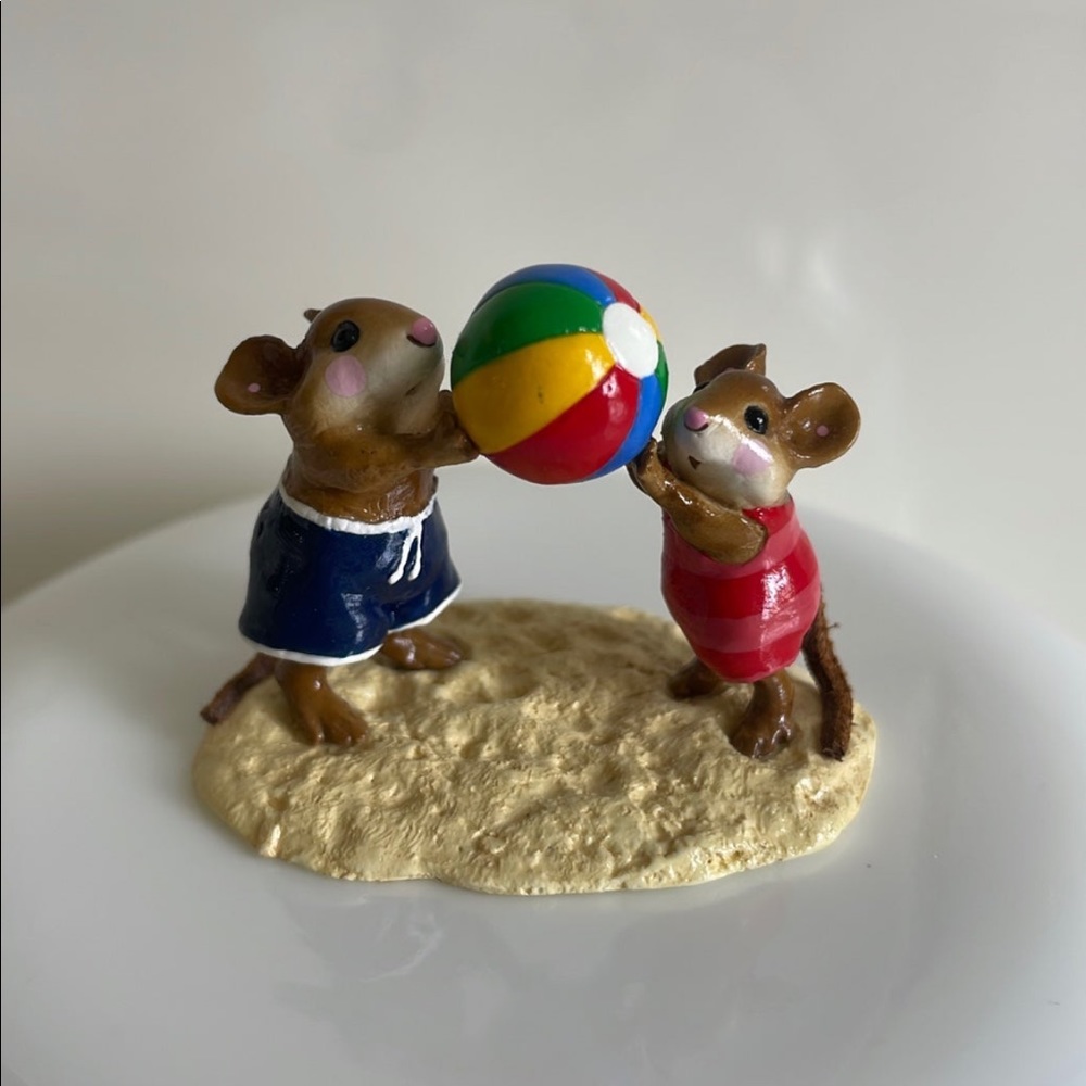 Wee Forest Folk Having a Ball Original Colors - Retired - Cute Beach